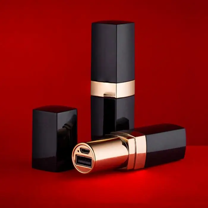 Fashion New Powerbank Lipstick Shape Output Power Bank Portable Charger External Battery 2500-3000mAh for MP4 Xiaomi MI iPhone Fashion New Powerbank Lipstick Shape Output Power Bank Portable Charger External Battery 2500-3000mAh for MP4 Xiaomi MI iPhone