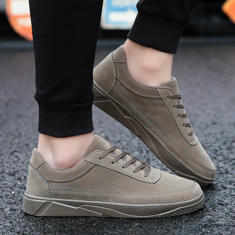 

2018 New Spring and Autumn Fashion Men's Leisure Shoes