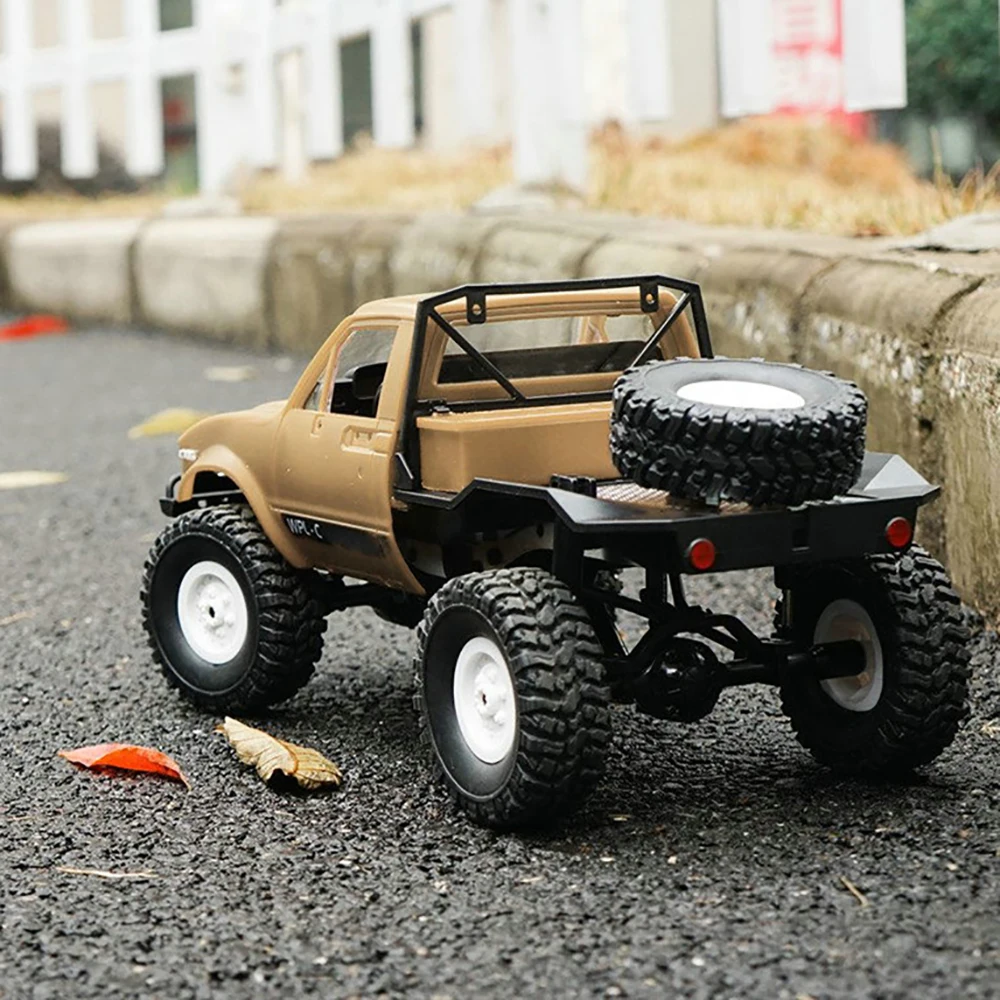 

WPL C14 1/16 2.4GHz 4WD RC Crawler Off-road Semi-truck Car with Headlight RTR RC Crawler Car Kids Gifts