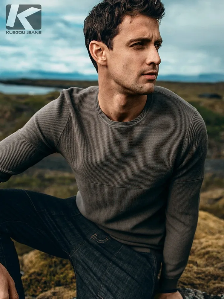 

Autumn Men Sweater Black Gray Color Pullovers Solid For Man Fashion Slim Fit Clothing 2018 New Male Wear Knitwear Tops 11863