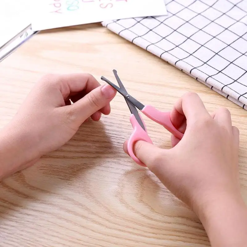 4pcs/set Mini Baby Nail Scissors Nail Care Practical Clipper Trimmer Clip Convenient Daily Baby Nail Shell Shear Manicure Tool 4pcs/set Mini Baby Nail Scissors Nail Care Practical Clipper Trimmer Clip Convenient Daily Baby Nail Shell Shear Manicure Tool