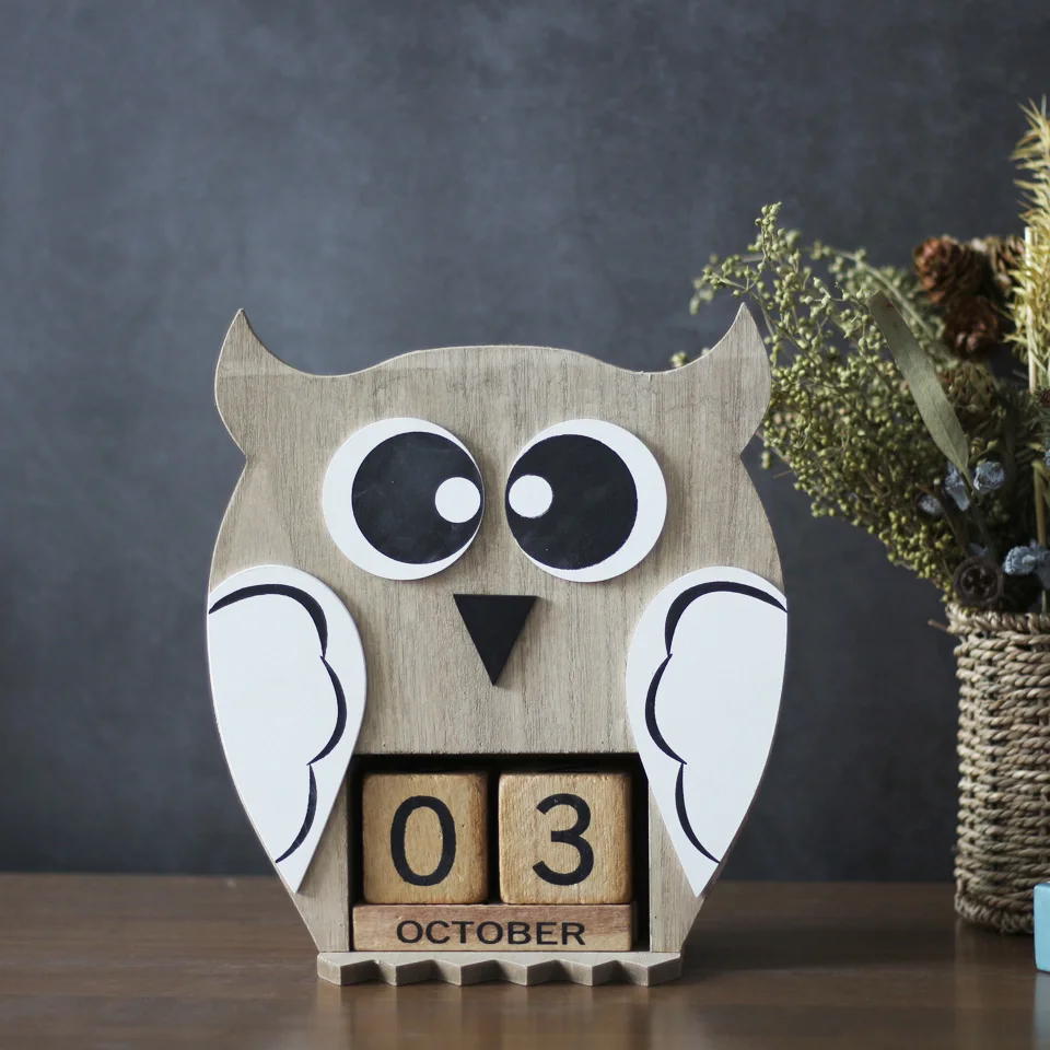 Little Owl Perpetual Calendar Wooden Desk Ornament Brown Shabby Chic 10cm