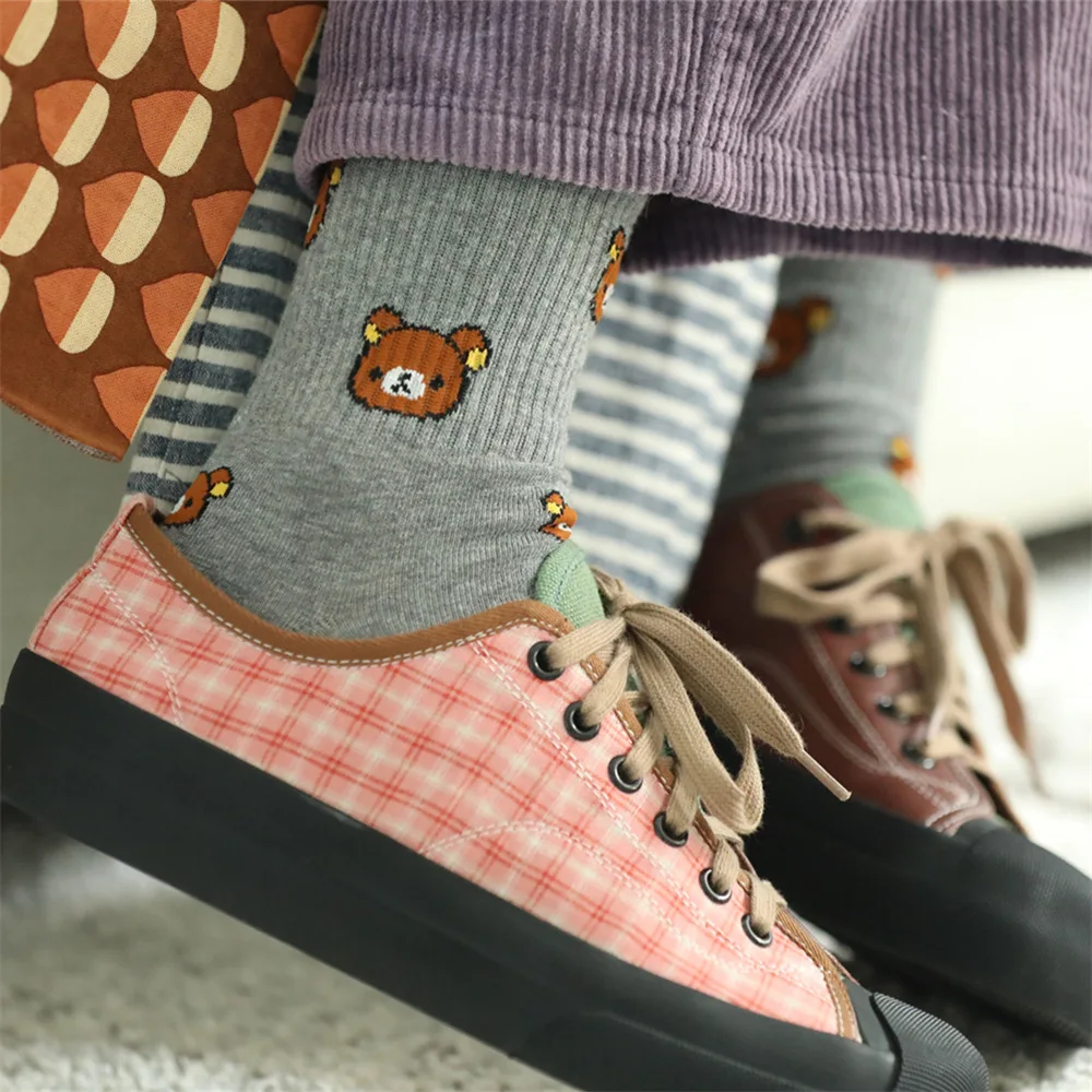 Новинка, милые женские Носки с рисунком медведя из мультфильма, модные жаккардовые носки на осень и зиму, милые хлопковые носки Kawaii