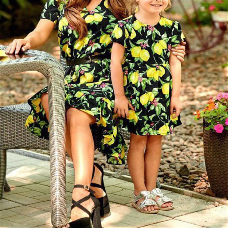 

Family Look Fashion Dresses for Mother Daughter Floral Printed Girls Dress Family Matching Mommy and Me Clothes Outfits