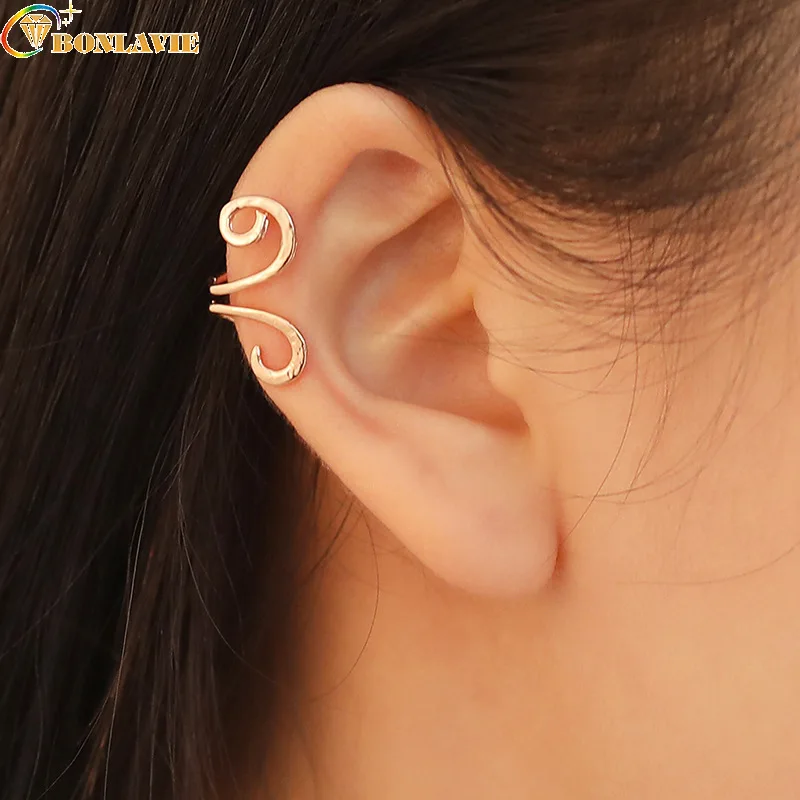 

Trendy Simple Earrings 2019 Alloy Irregular Geometry Ear Clip For Women Romantic Girl Ear Jewelry Earring Gold Silver Black