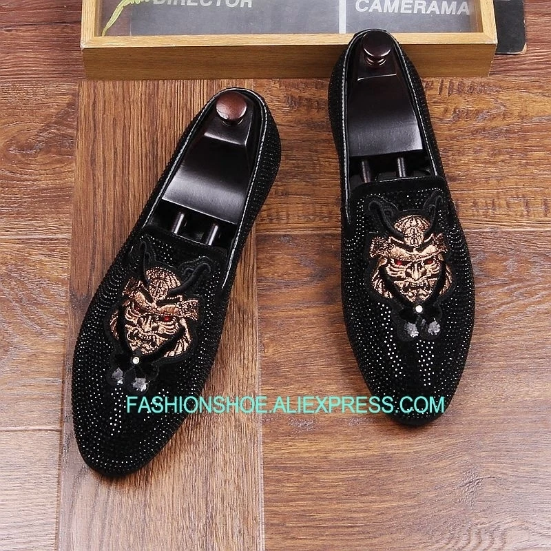 

Korean Style Leisure Loafers for men Flat Leather Hot Spring Fall Mens Driving Boats