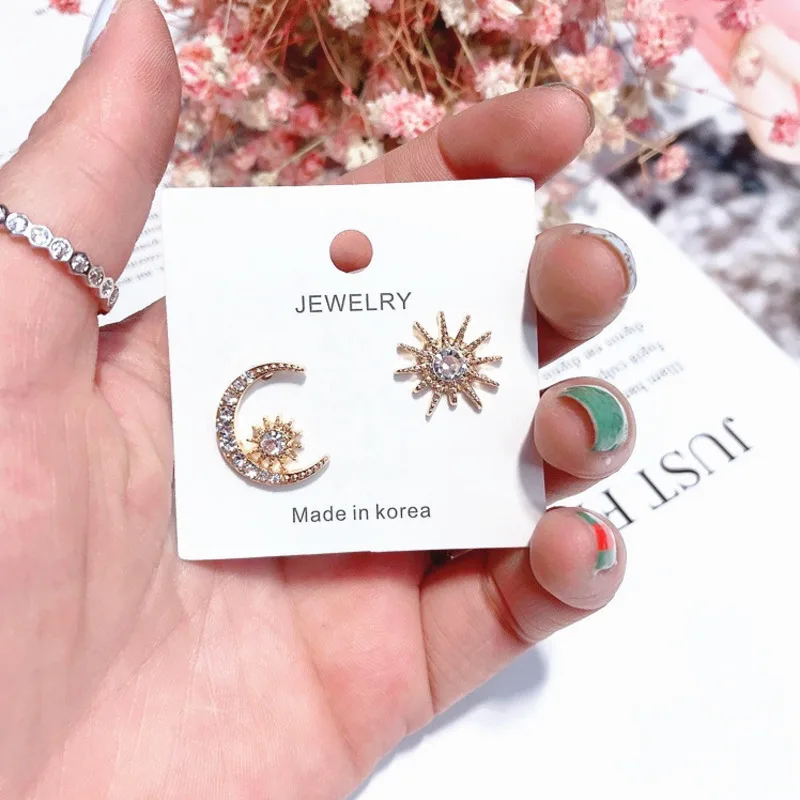 

Korea earrings crystal flowers asymmetrical ear rings fashion women earrings 2019 geometric metal boho beach summer jewelry