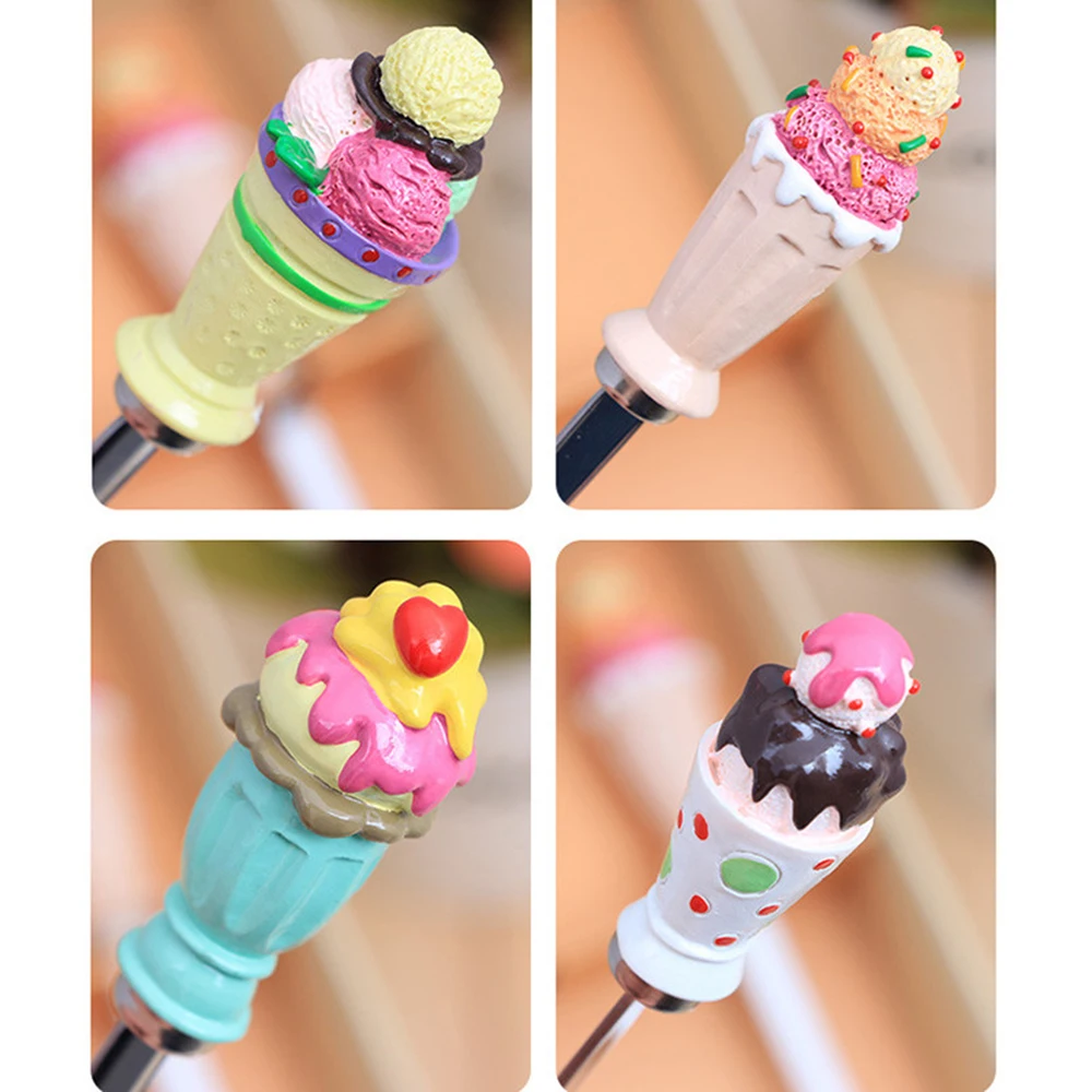 

1PC Cute Cake Design Spoon Stainless Steel Long-Handled Ice Dessert Spoon Stirring Coffee Spoons Kitchen Teaspoons Dinnerware