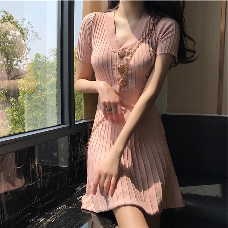 

Chic Women V-Neck Dress Vintage Solid V-Neck Button A-Line Mini Dress Casual 2019 Summer Elasticity Slim Ladies Mini Dress