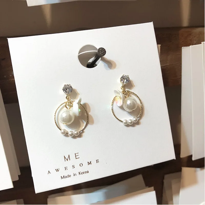 

2019 Korea Fashion Round Earrings Women Earrings Irregular Colored Flower Pearls Drop Earring Gold Color Fashion Wedding Jewelry