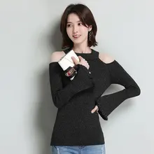 2018 autumn Korean version of the slim sweater women's head fashion hollow open shoulder ruffled shirt trumpet sleeve sweater