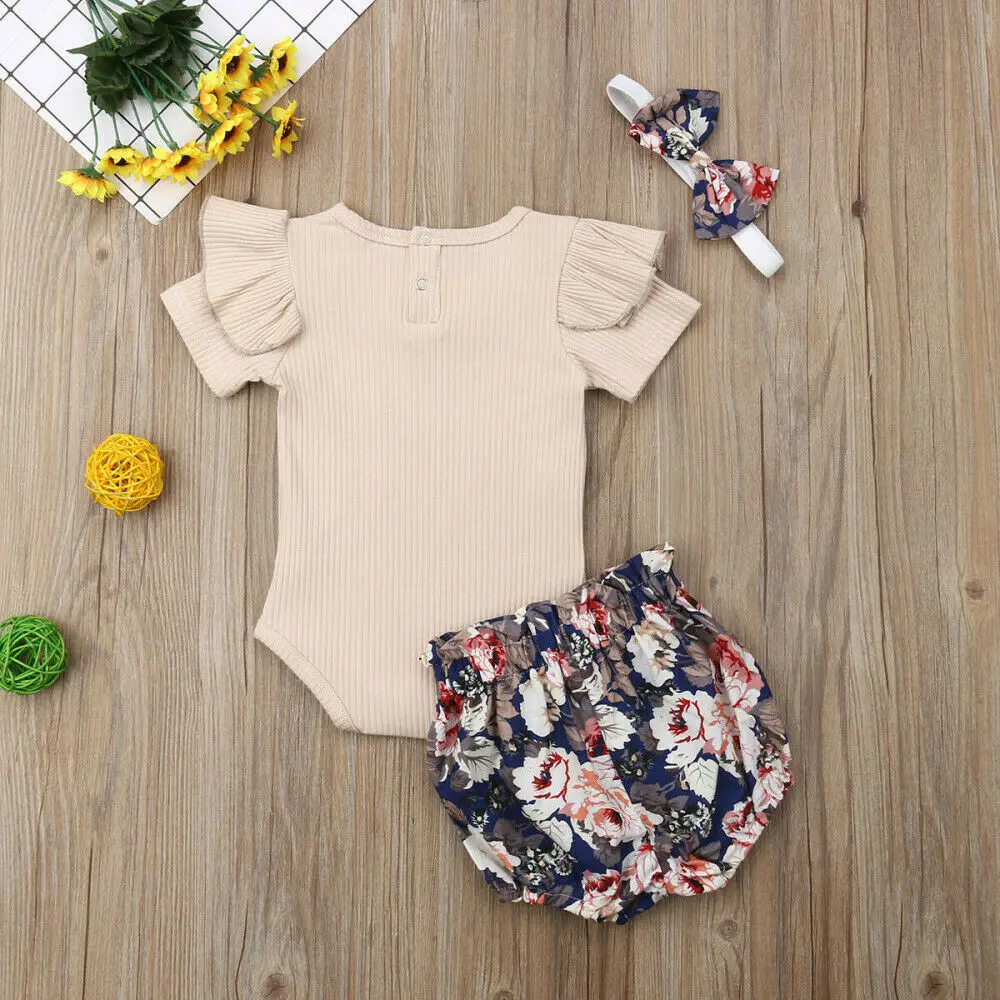 Милый однотонный хлопковый комбинезон с короткими рукавами для новорожденных девочек от 0 до 18 месяцев, топы, шорты с цветочным рисунком шаровары, повязка на голову, комплект одежды из 3 предметов для девочек