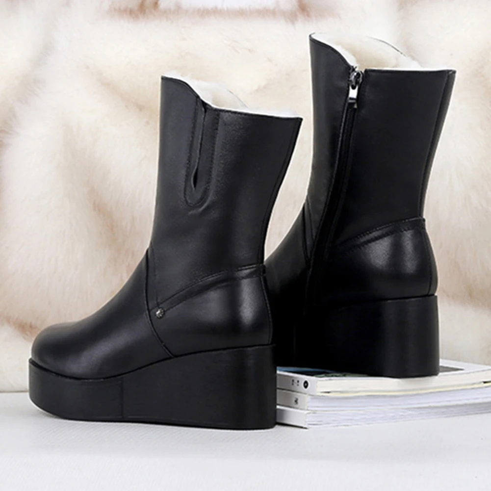

New Fashion Winter 100% Leather Women Boots Wool Snow Women Boots Fur Integrated Women Shoes Anti-Skiing Boots
