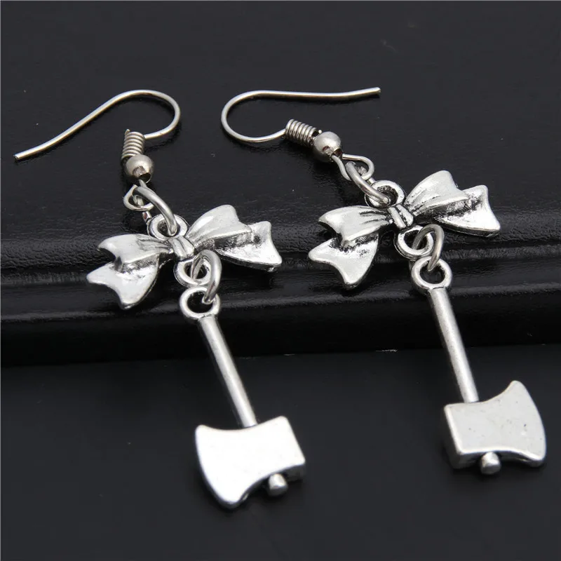 

Hot Bow Axe Gadget Pendant Alternative Street Earrings Retro Dangling Earrings Valentine's Day Gift Fashion Women Alloy Jewelry