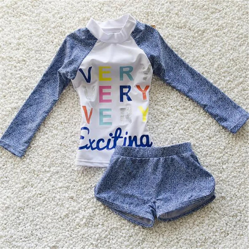 

free shipping, Korean version, new children's swimwear, long sleeved body, sweet, hot springs swimwear, boys and girls