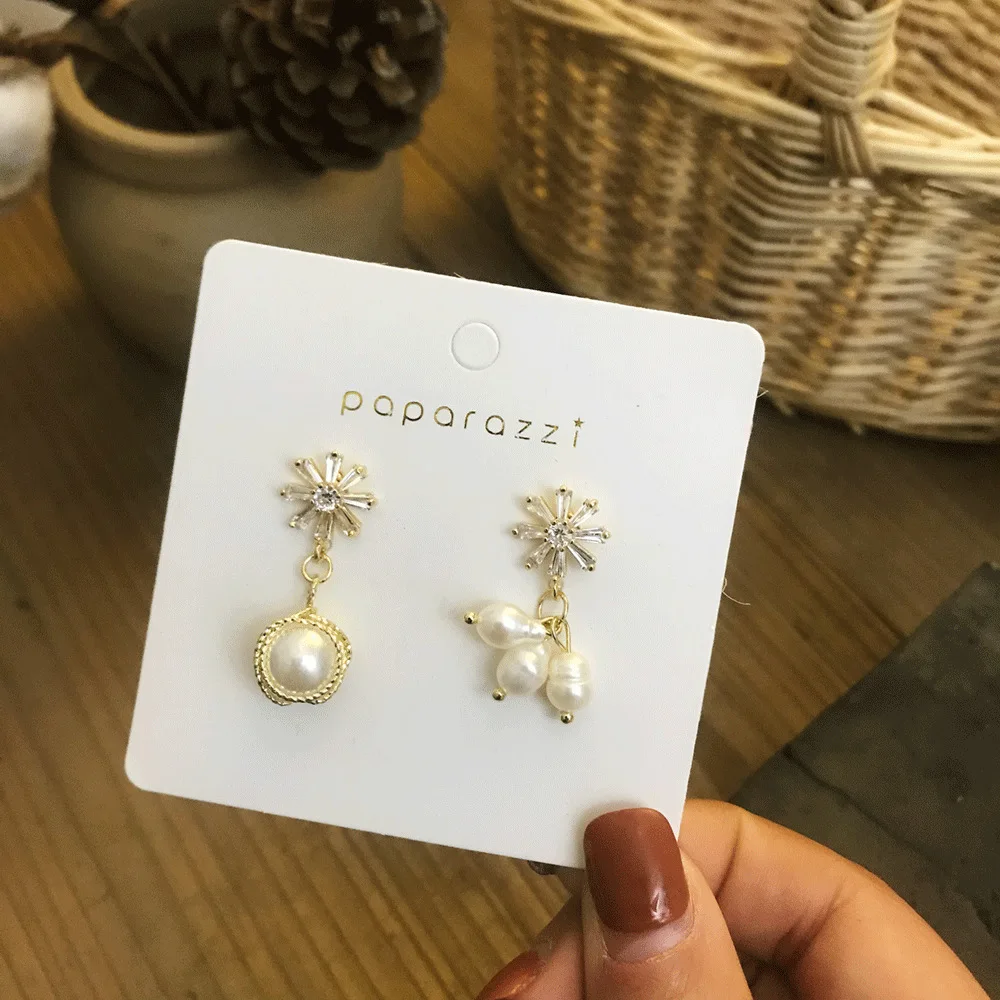 

2019 Korea Baroque Temperament Vintage Asymmetric Metal Geometry Irregular Pearl Tassel Girl Ladies Wedding Party Earring Gift