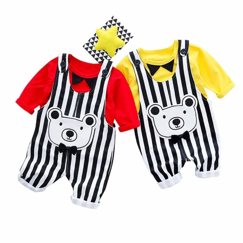 Коллекция года, весенняя одежда для младенцев хлопковые спортивные костюмы для маленьких девочек и мальчиков, футболка полосатые штаны на лямках с рисунком медведя комплекты из 2 предметов, детские костюмы