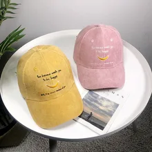 Новинка года; сезон осень-зима; Хлопковые бейсболки; однотонная мужская и женская шапка с вышивкой и надписью; шапка с изображением маленького банана, улыбающегося лица