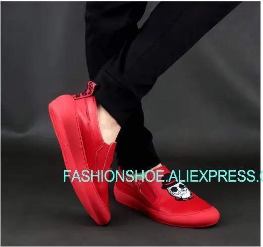 

Men Loafers Flat heel Red Black White Embroidery Peas Driving Boats Leather Shoes for men
