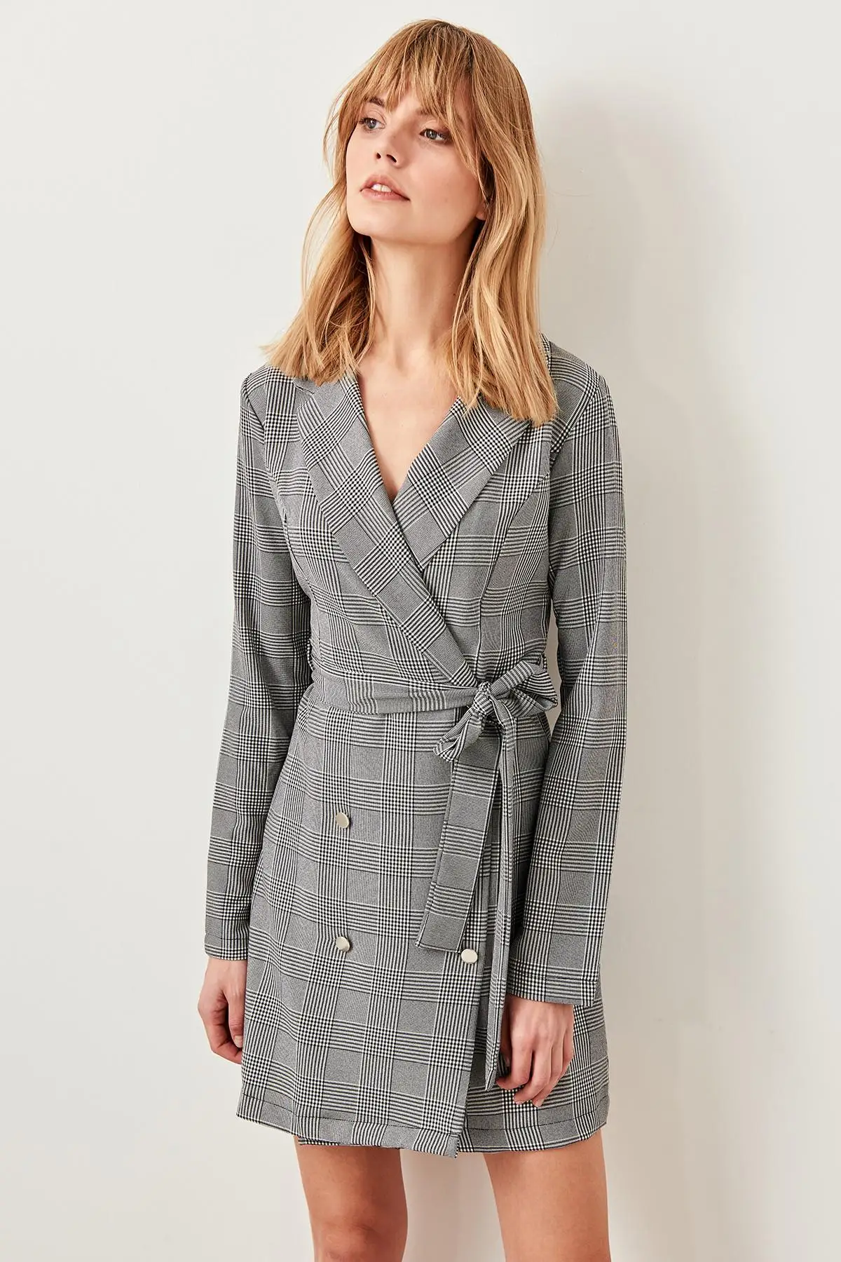 

TRENDYOLMİLLA Gray Coat Dress TCLAW19AP0097