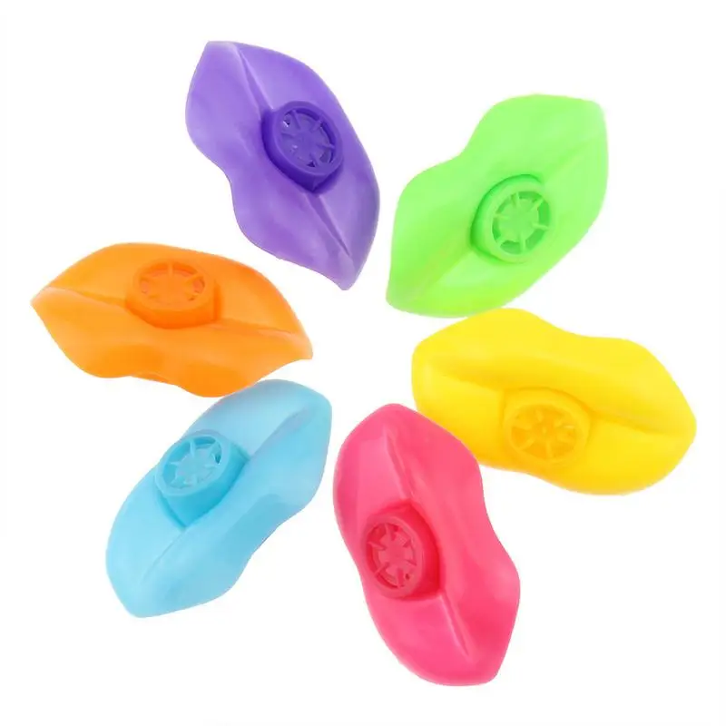 

45 Pcs/lot Colorful Plastic Whistles Children Lip Shape Whistles Toys Cheer Party Favors Toys