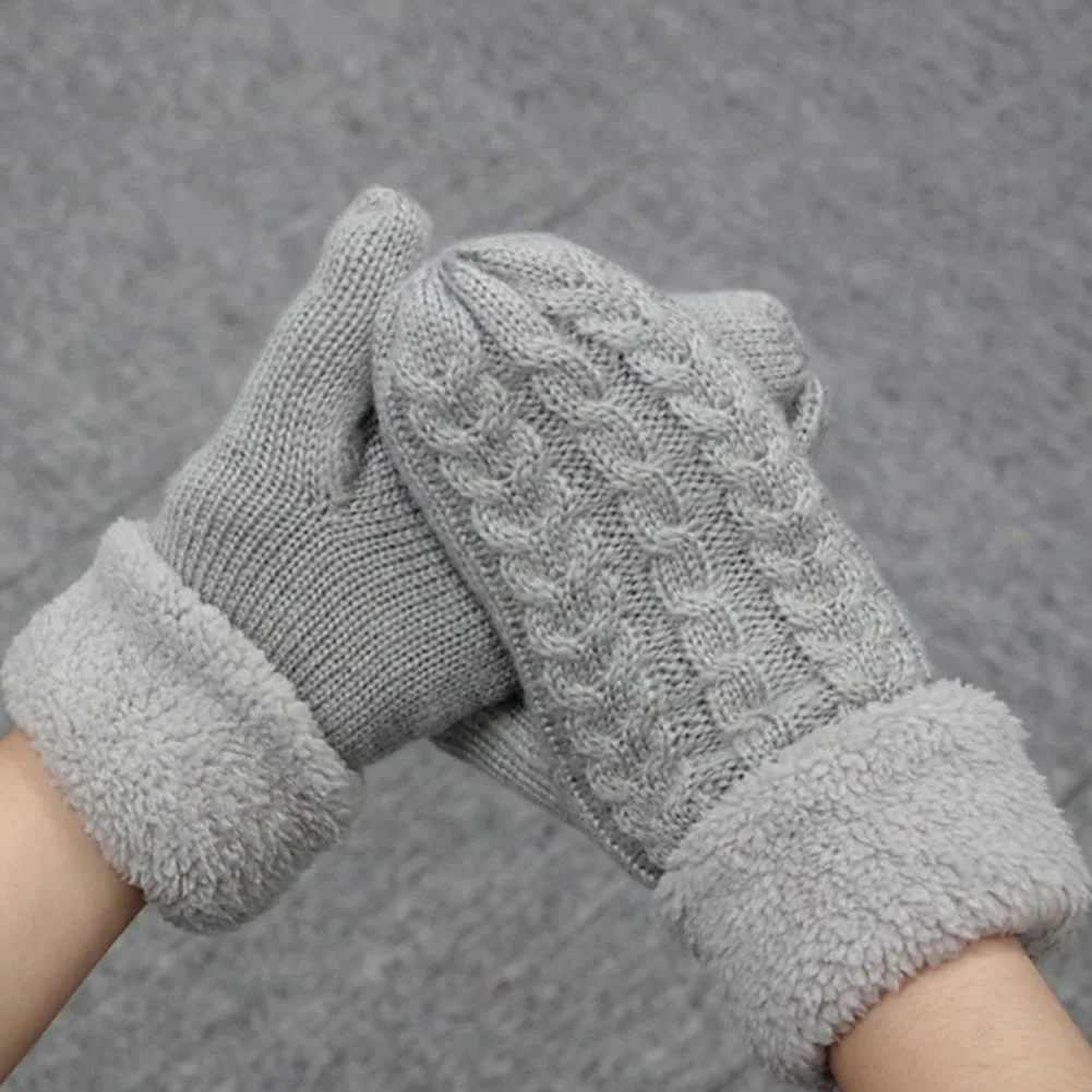 рукавицы женские зимние. перчатки зимние с мехом. вязаные двойные рукавицы. модные варежки. стильные варежки женские.