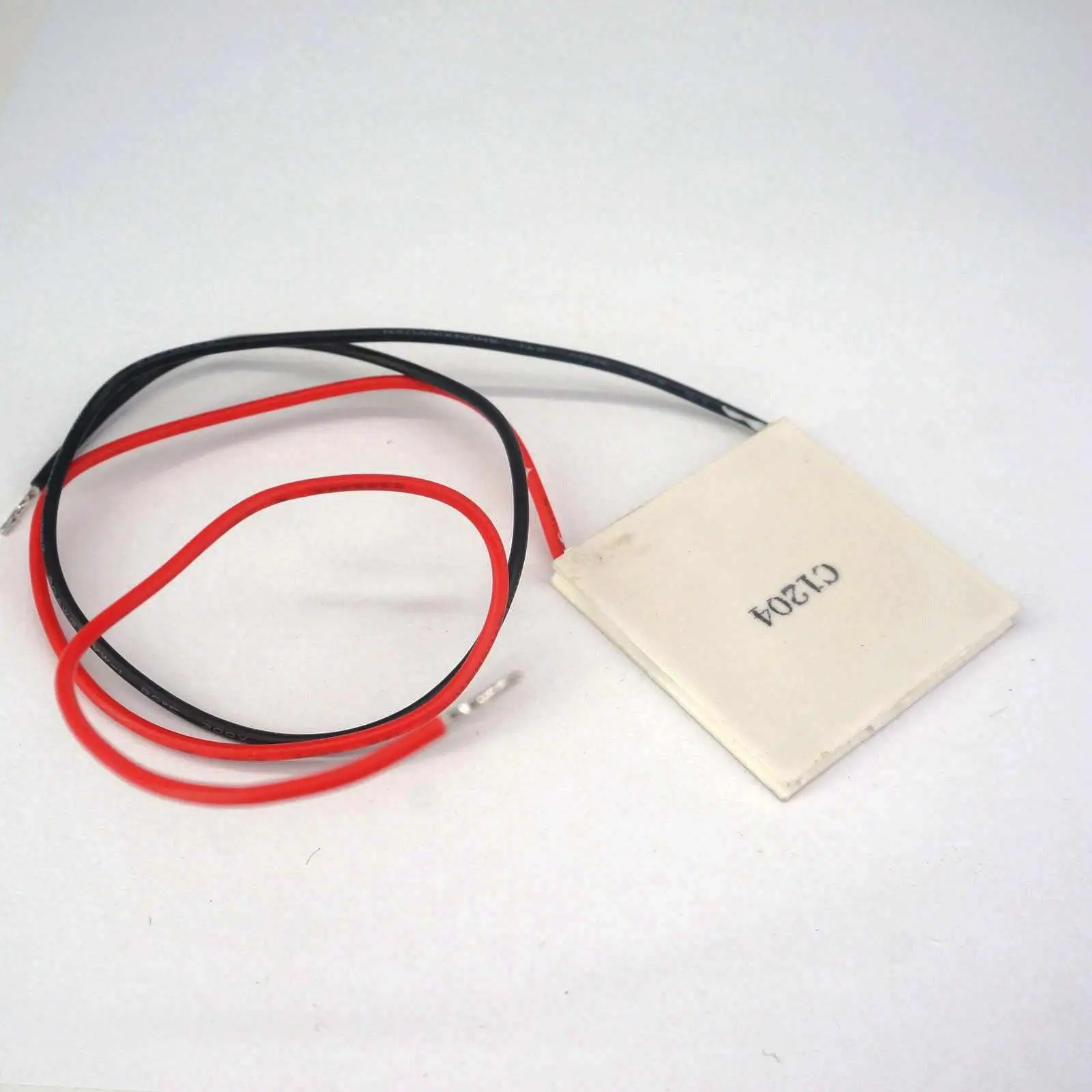 

12V 4A 40*40mm Thermoelectric Generator C1204 Seebeck Power Generation Element Refrigeration Module