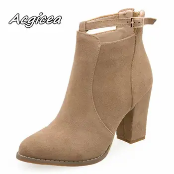 

2020 winter new thick with comfortable pointed short boots women's fashion simple shallow mouth plus cotton warm boots w35