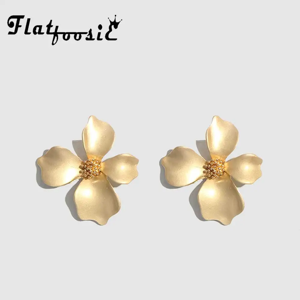 

Flatfoosie Trendy Metal Flower Stud Earrings Korean Fashion Vintage Charm Jewelry Hot Statement Earring for Women Wholesale