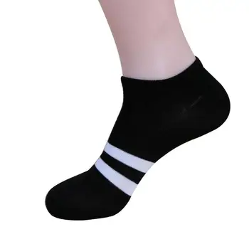 

Retro Old School Hiphop Skate Short Meias Calcetine White Black Socks Classic Men Women Two Stripes Cotton Socks