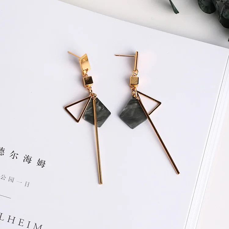 

2017 Simple Temperament Geometry Drop Earrings Hollow Triangle Alloy Strip Dangle Pendientes Earrings For Women Brincos GEZ65-5