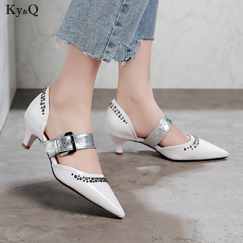 

2019 Summer New Ladies Fashion Leather Pointed Stiletto Thin Shallow Rivet Word Buckle With A Casual Mary Jane Shoes 3-5cm