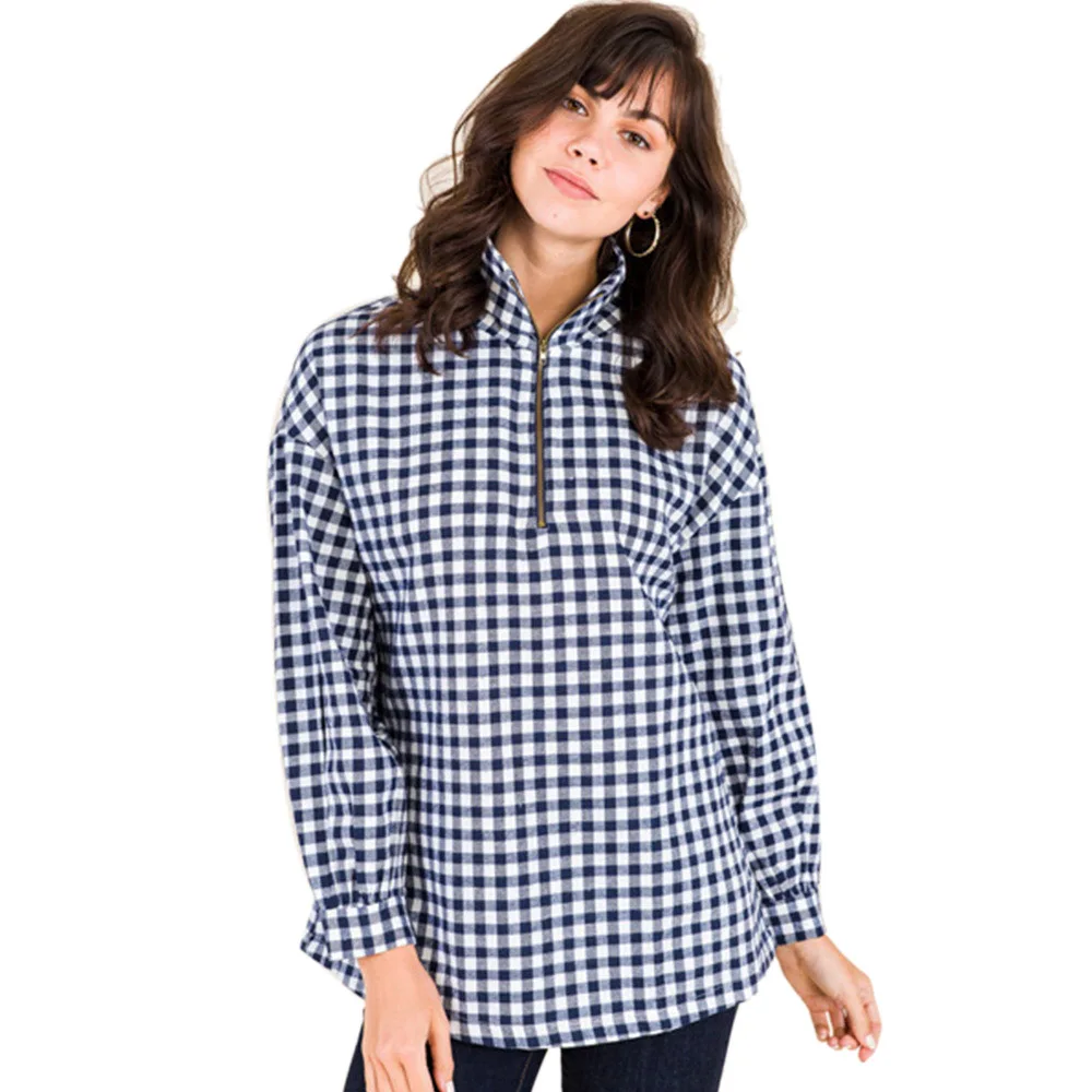 Блуза женская в клетку. Клетка блуза. Клетка блуза. Блузка из клетчатой ткани. Блуза черно-белая.