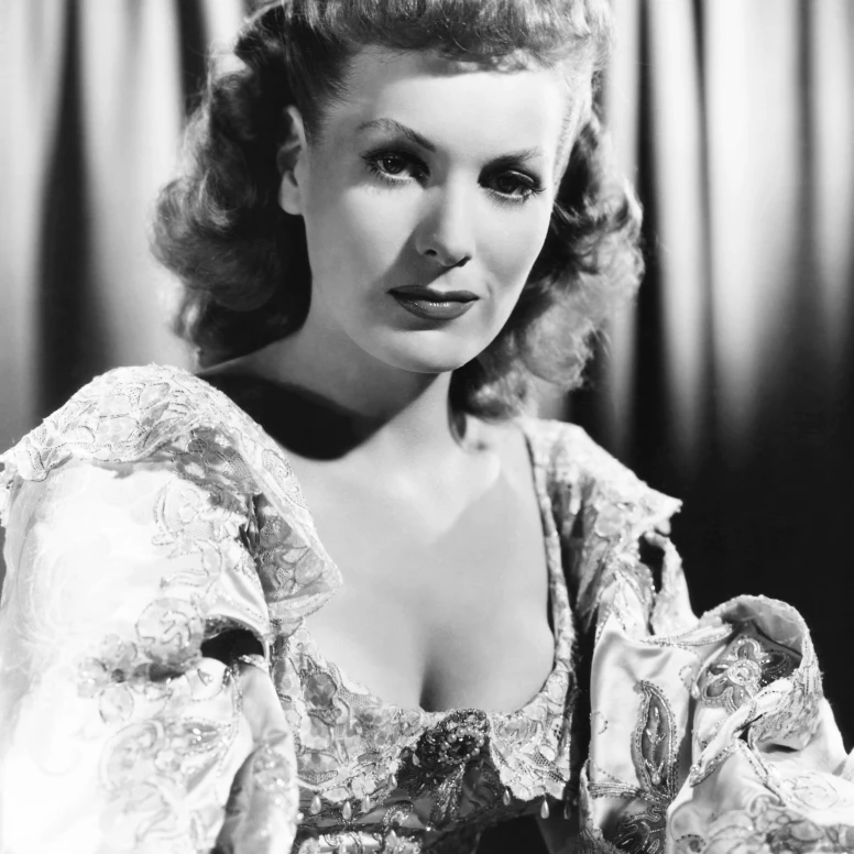 At Sword'S Point Maureen O'Hara 1952 Photo Print (8 x 10) | Дом и сад