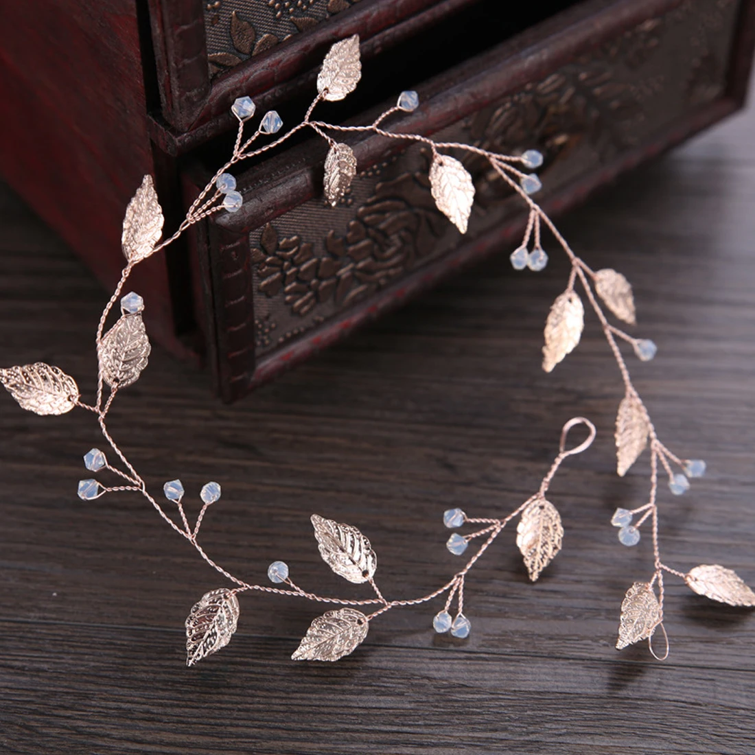

Rose Gold Leaf Crystal Bride Headband Bridal Headpiece Hair Accessories Women Wedding Tiaras and Crowns Head Jewelry