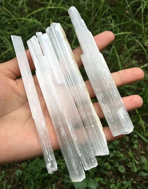 

Natural White Selenite Sticks Wand Raw Rough Irregular Crystal Specimen for Healing Reiki Chakra Home Decor