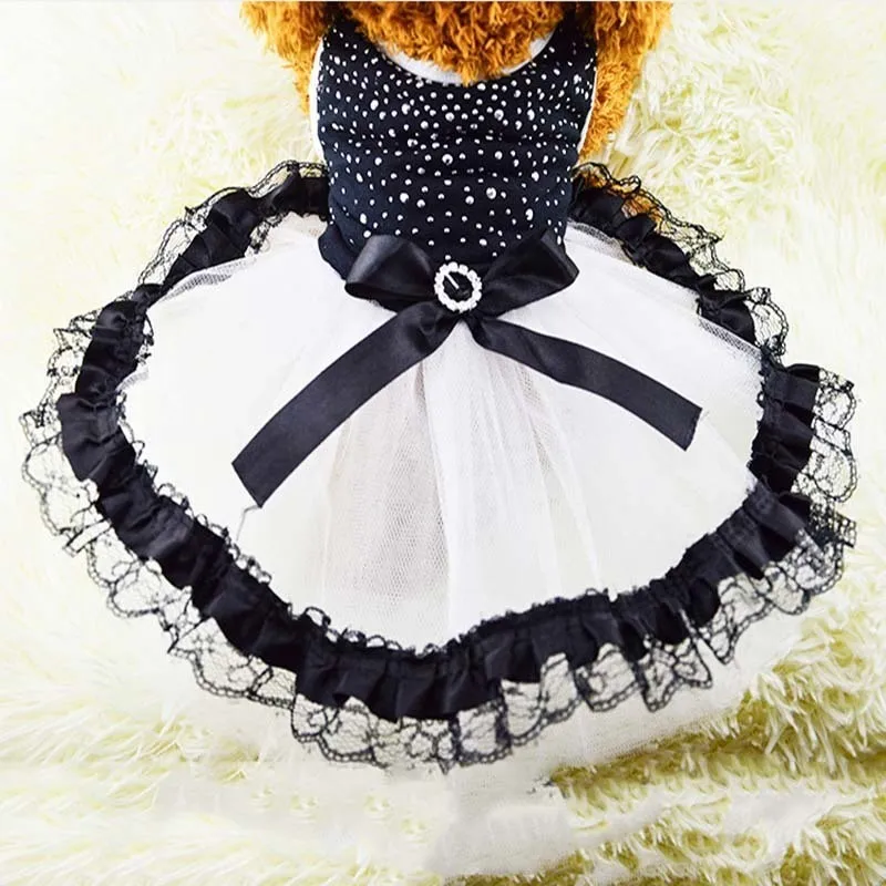 KIMHOME PET Dog Dresses For Small Dogs Cotton Lace Fabric Black Cute Princess Dog Dress Dog Halloween Costume Pet Clothes XS-XL