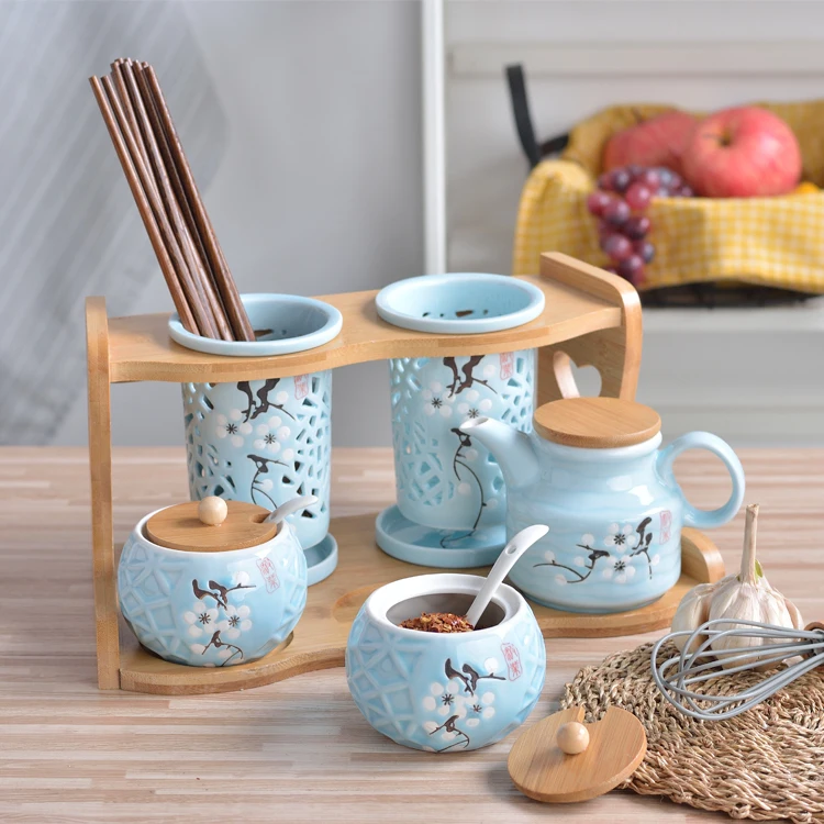 

Ceramic Spice Box Set Spice Jar Combination Seasoning Bottle Six Piece Seasoning Box Pepper Salt Tank Kitchen Supplies