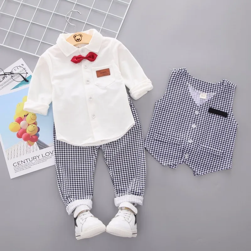 

Children Hooded And T-shirt And Pants 3 Pcs Clothes Autumn Toddler Tracksuits Fashion Brand Baby Boys Girl Cartoon Clothing Sets