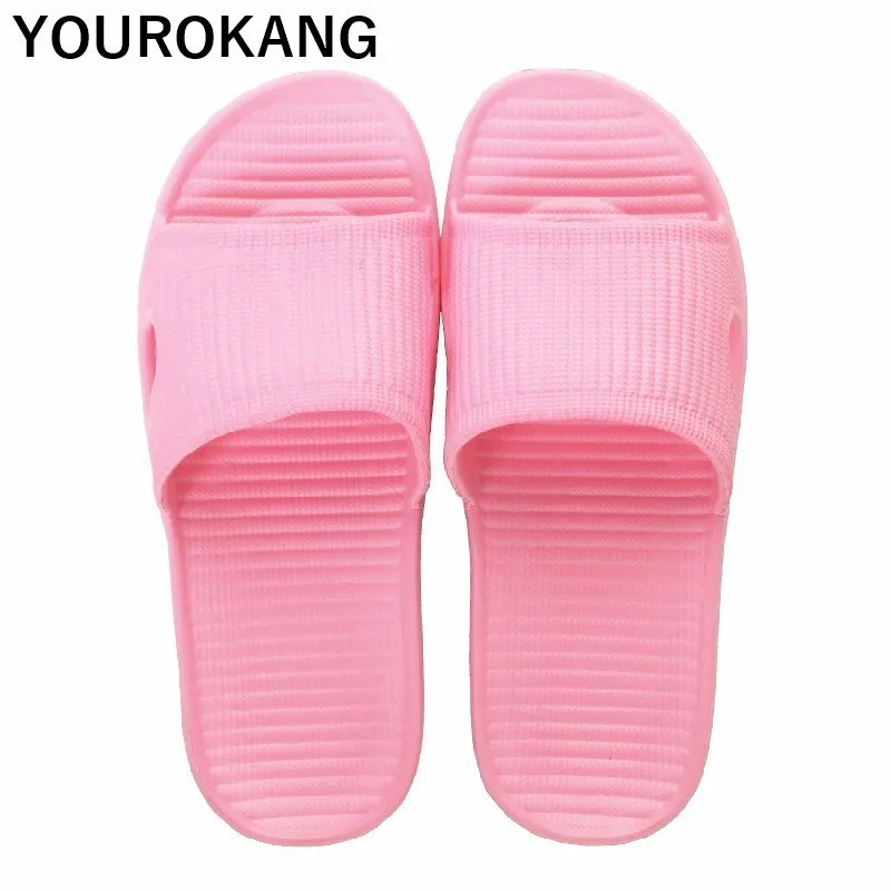 

Summer Women Bathroom Slippers Female Shoes Indoor Non-slip Home Slippers EVA Lightweight Badslippers Beach Sandals Cheap Slides