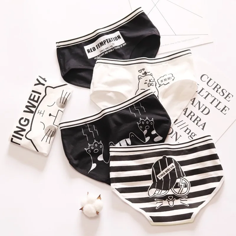 

SP&CITY Simple Black White Cartoon Cat Cute Girls Underwear Women Mid Waist Cotton Seamless Sanitary Panties Soft Vogue Briefs