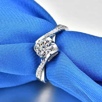 

0.5ct Carat AAAAA High Quality NSCD CZ Rings for Women Proposal Ring Fashionable S925 Sterling Sliver White Gold Color Jewelry