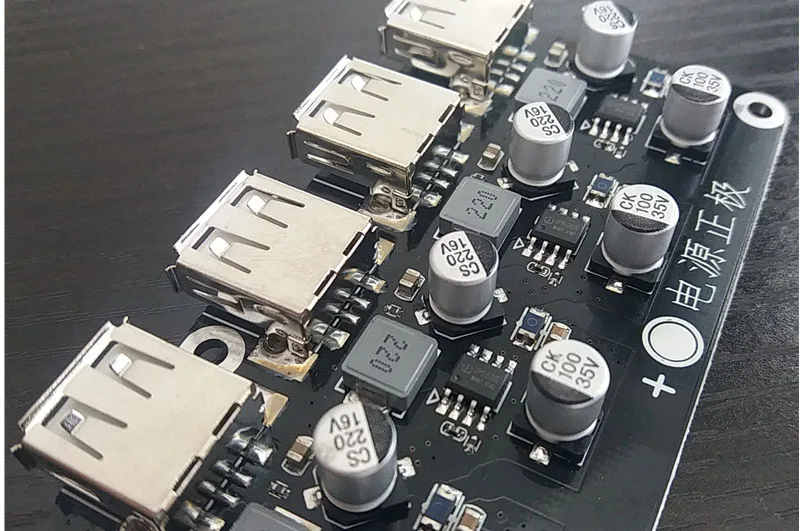 Модуль быстрой зарядки DYKB DC USB / 12V24V к QC3.0 5В 9В 12В для автомобиля Поддержка Apple