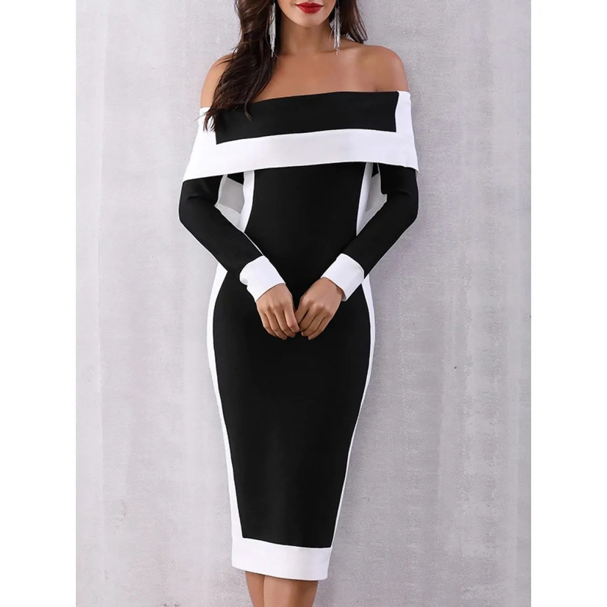 

Sexy Backless Party Dress Women Black Bodycon Dress Women Clothes Plus Size 5Xl 4Xl Red Long Sleeve Office Midi Dress