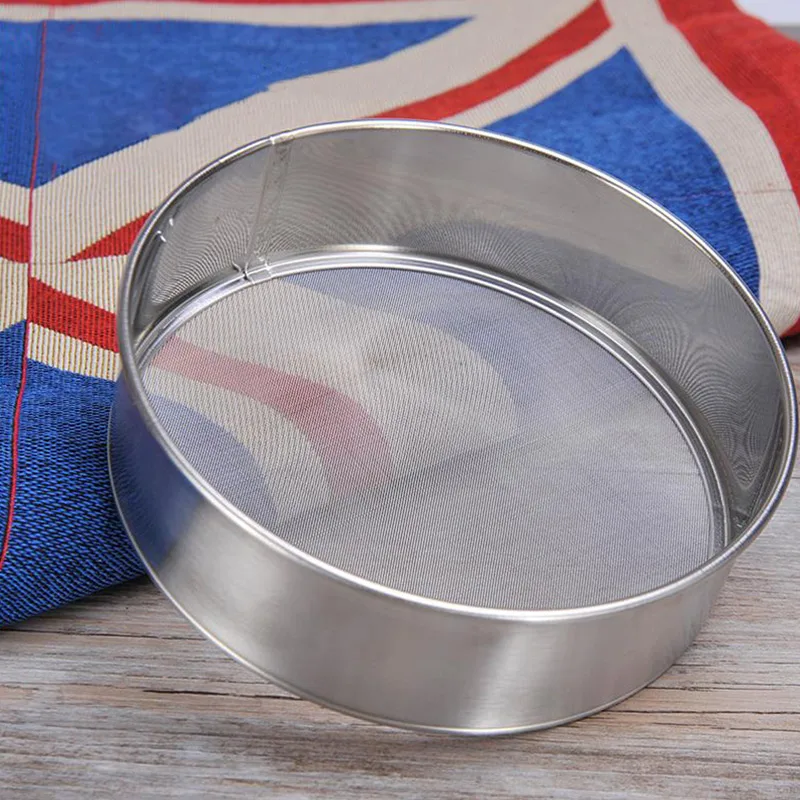 New Stainless Steel Flour Sieve Sugar Powder Sifter Baking Tools
