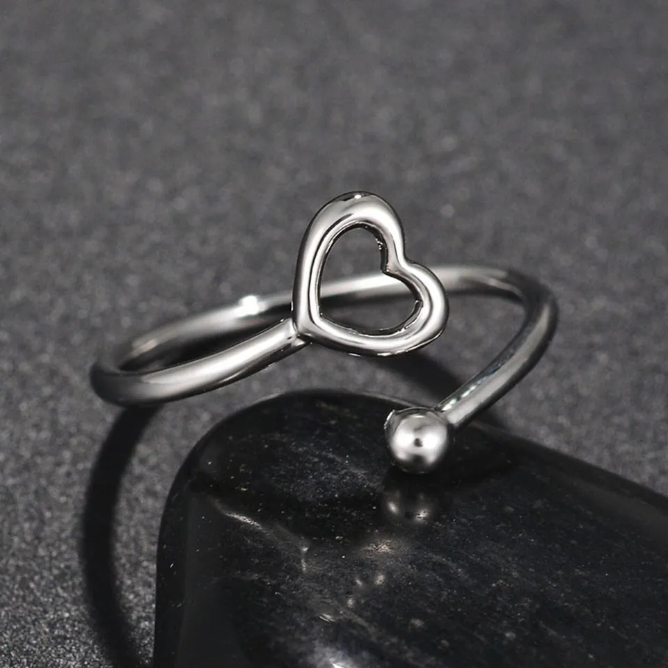 

Hot Sale Women Sweet Hollow Heart Rings Adjustable Stainless Steel Rings Special Trendy Design Rings Jewelry Accessories