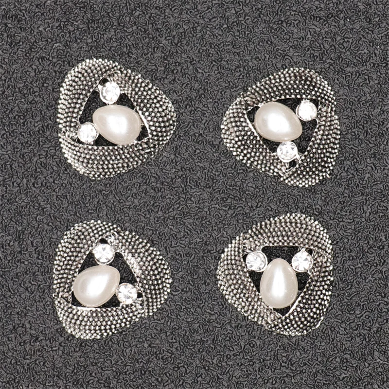 

10pcs Rhinestone Buttons Scrapbooking Buttons Metal Handicraft DIY Buttons Handbag Accessories Dress Buttons For Clothing
