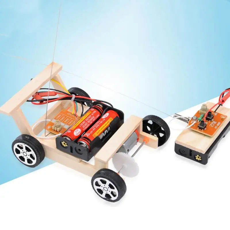 Kids DIY Wooden RC Car Model Adult Wood Remote Control Toy Set Kids Physics Science Experiment Assembled Car Educational Toys