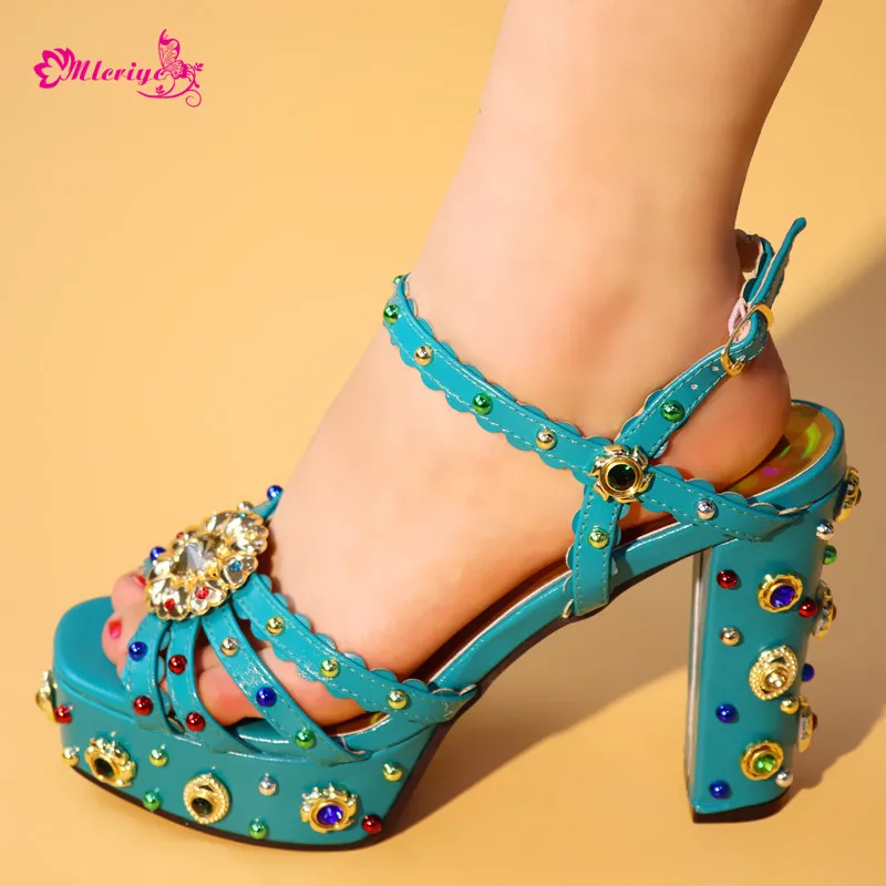 

Latest Green Women Slipper Elegant African Women Pumps Shoe for Party High Quality Italian Women Party Shoe Decorated with Stone