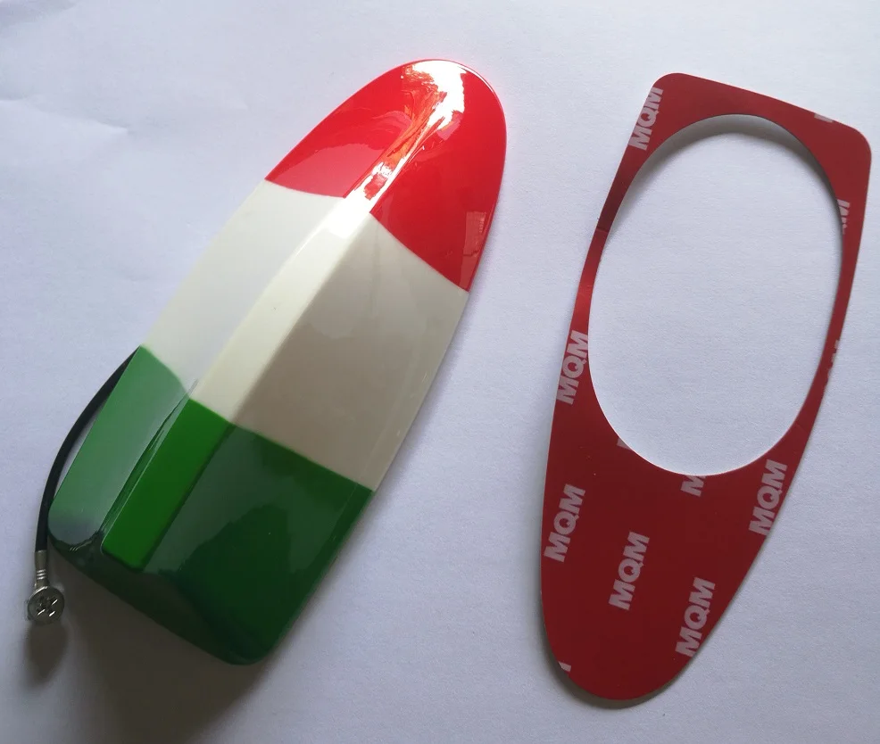 

JX-LCLYL Universal Car Italy Flag Shark Fin Roof Antenna Radio FM/AM Decorate Aerial